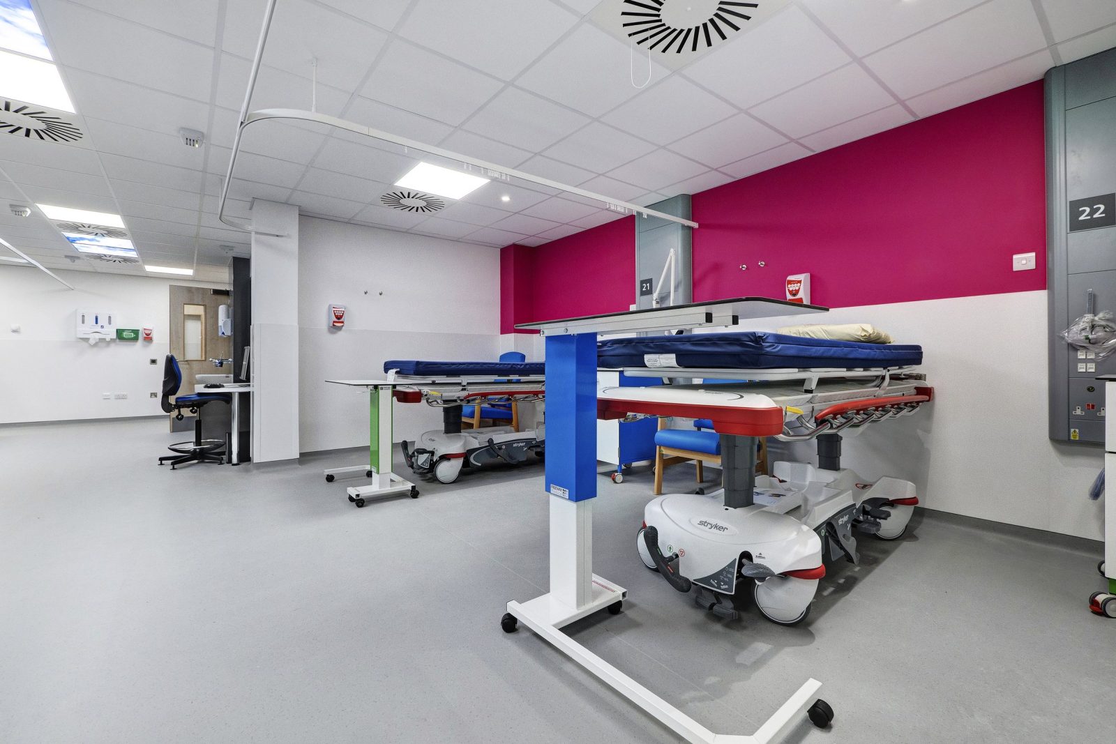 Barnet Hospital – Acute Medical Unit, photograph 7 of 18