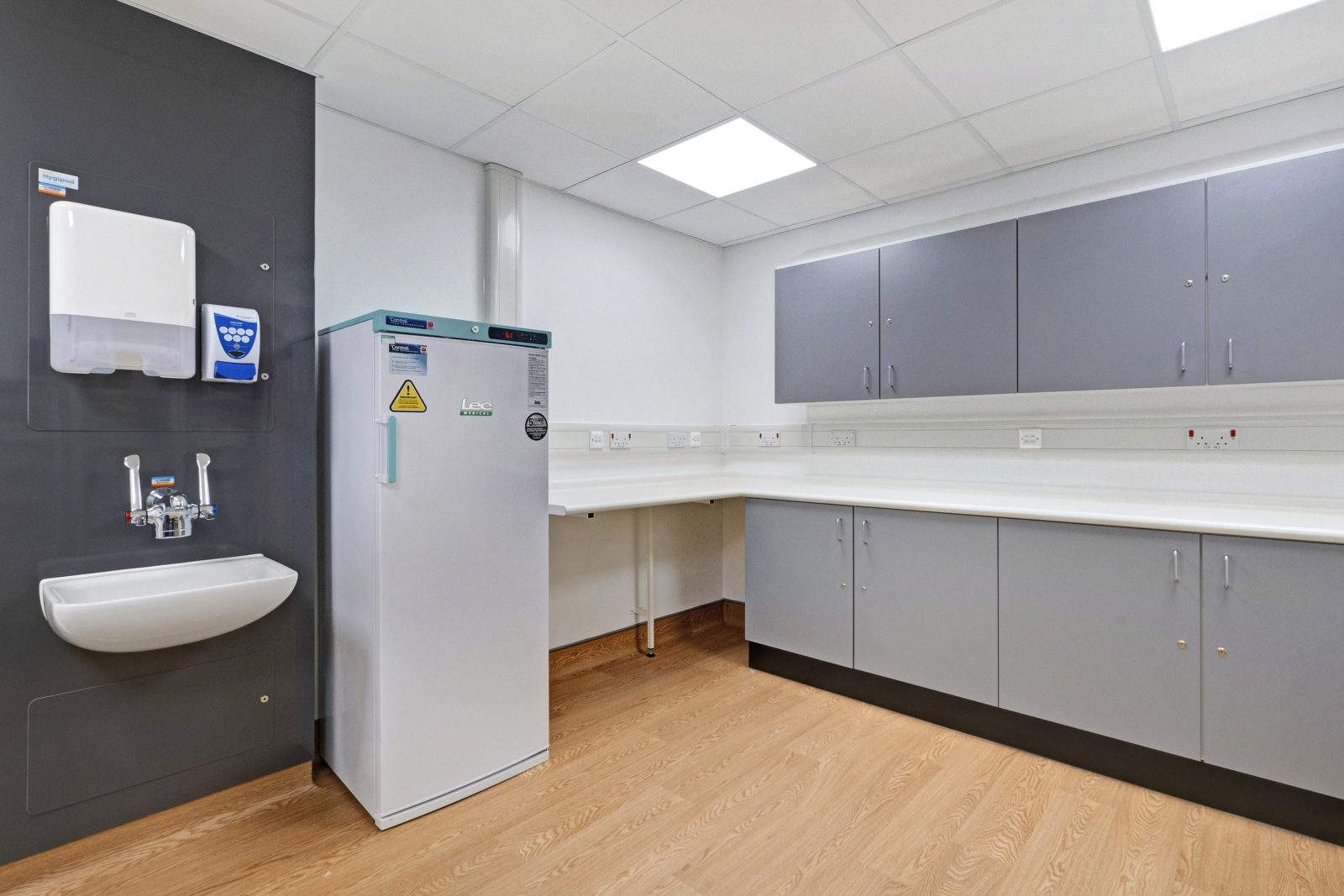 Barnet Hospital – Acute Medical Unit, photograph 10 of 18