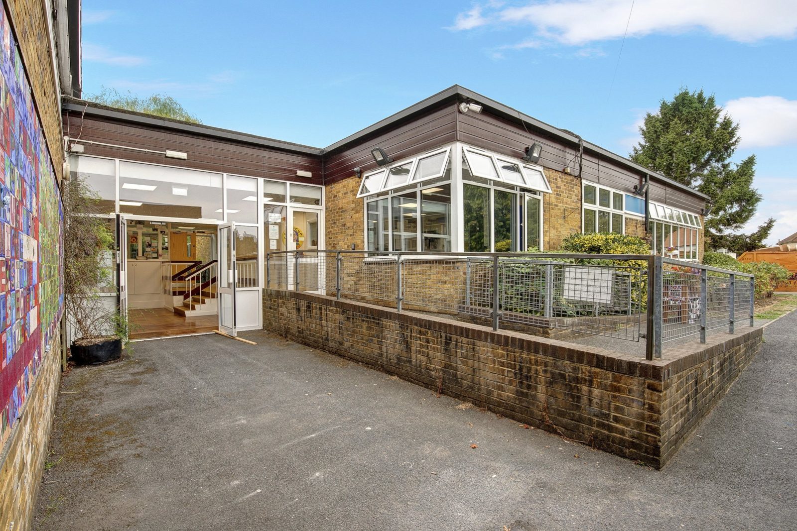 Darrick Wood Junior School, photograph 10 of 10